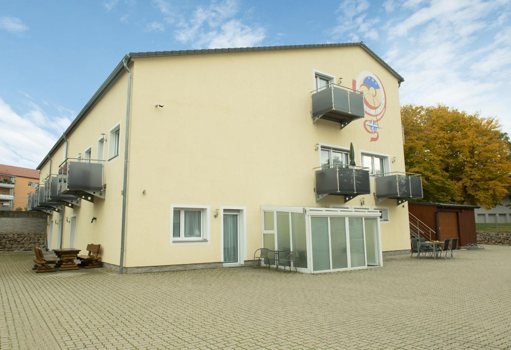 Hotel Boardinghouse Schellenberg Donauwörth Esterno foto